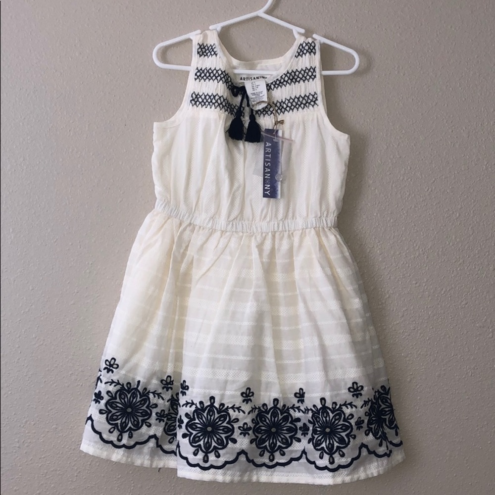 New Girls size 5 dress New With Tags